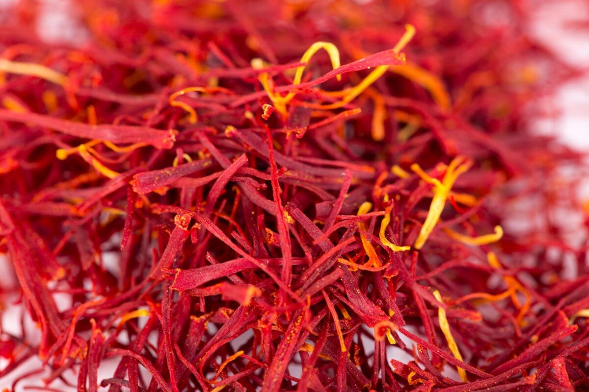 زعفران پوشال